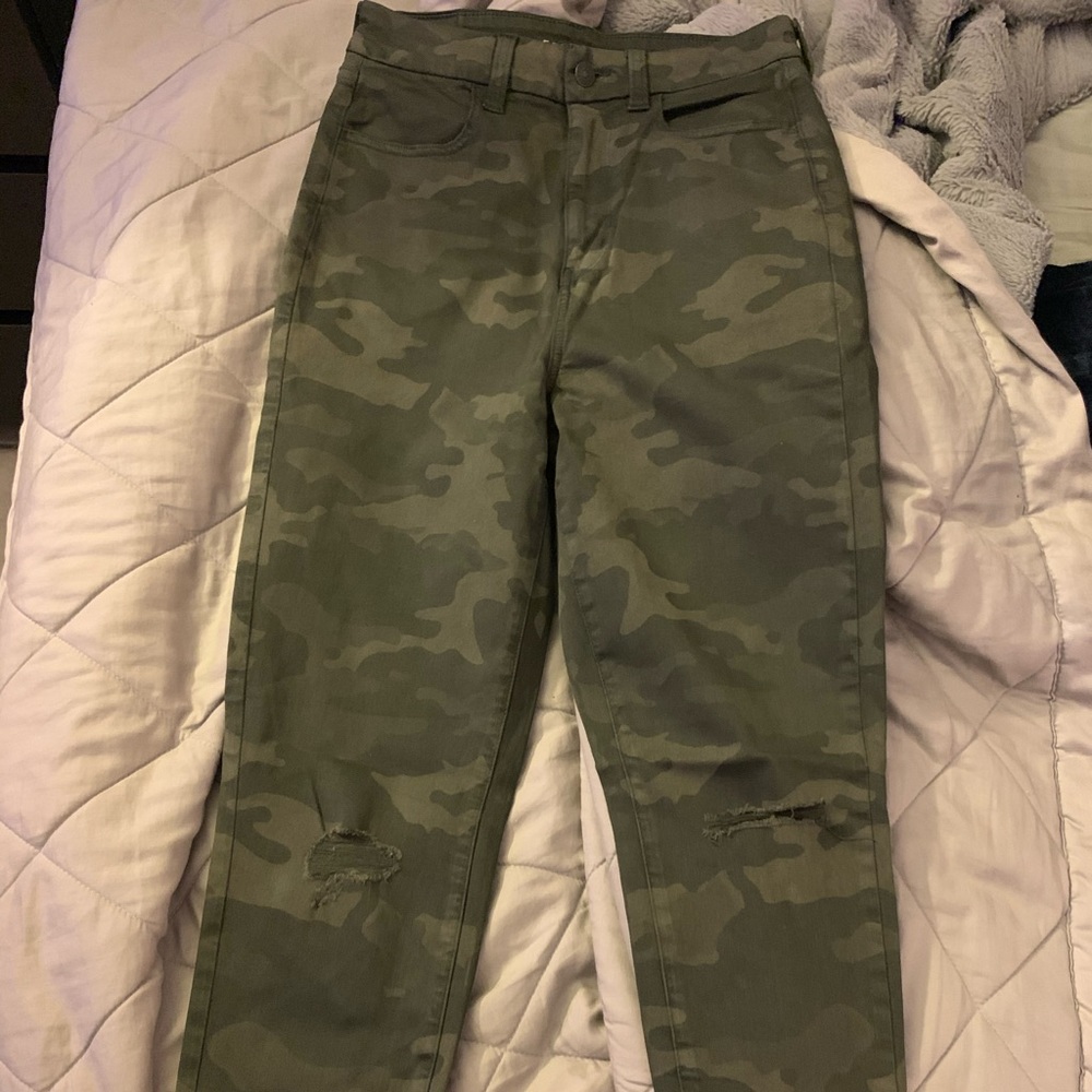 American Eagle curvy super hi rise jeans